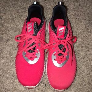 Kids adidas alphaboubce 6 1/2 or a women’s 7 1/2